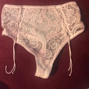 VICTORIAS SECRET high waist bottoms